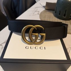Woman’s Gucci Belt! 