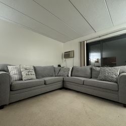 L-shape Sofa With FULL Size Sleeper 