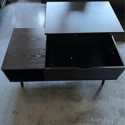 Lift top table