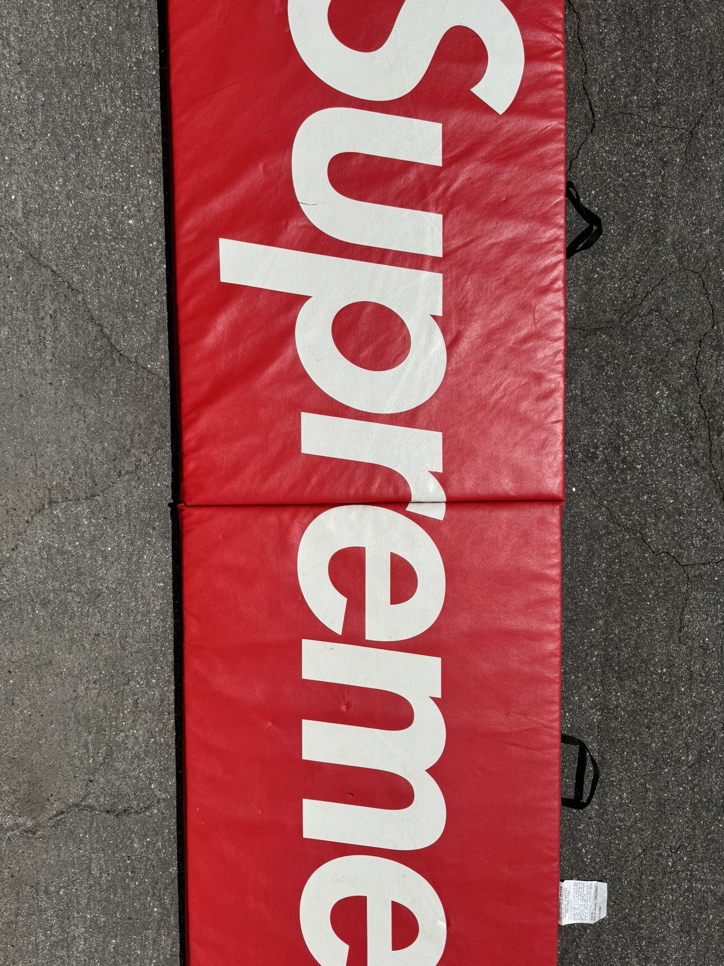 Supreme x Everlast - Red Box Logo Exercise Mat – eluXive Supreme
