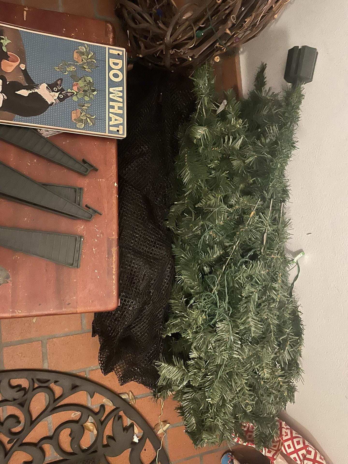 Xmas Tree New With Lights