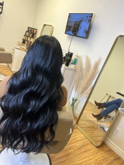 Hair extensions 18” 100g $300