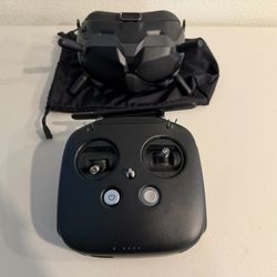 DJI FPV GOGGLE V2 WITH V1 RADIO TRANSMITTER 