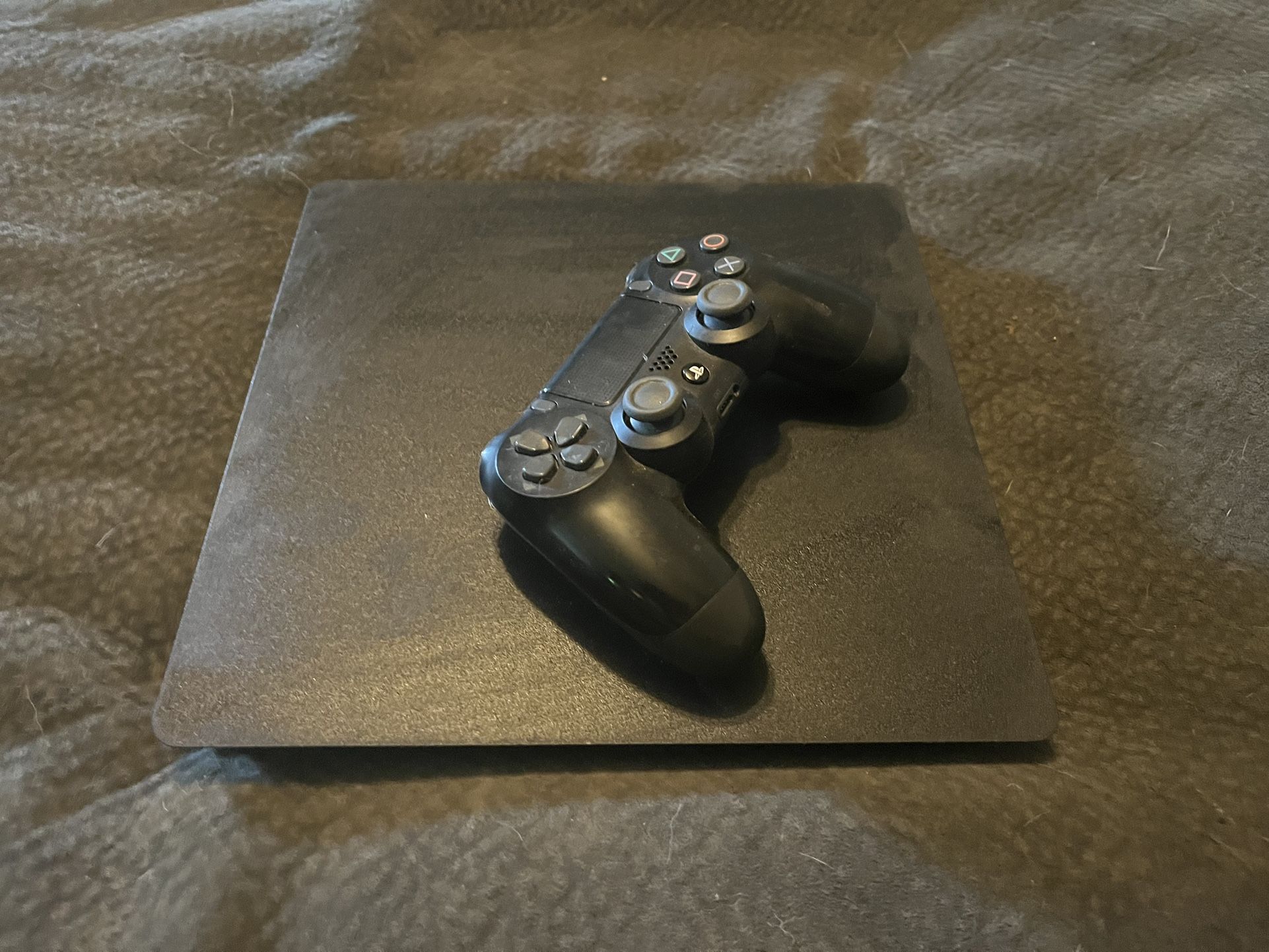 PS4 slim