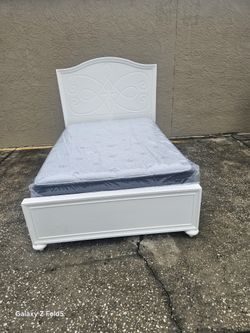White Full Size Solid Wood Bed Frame With Brand New Full Size Plush Mattress And Box Spring In Plastic 