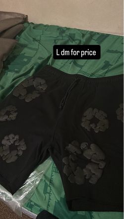 Demin short black on black