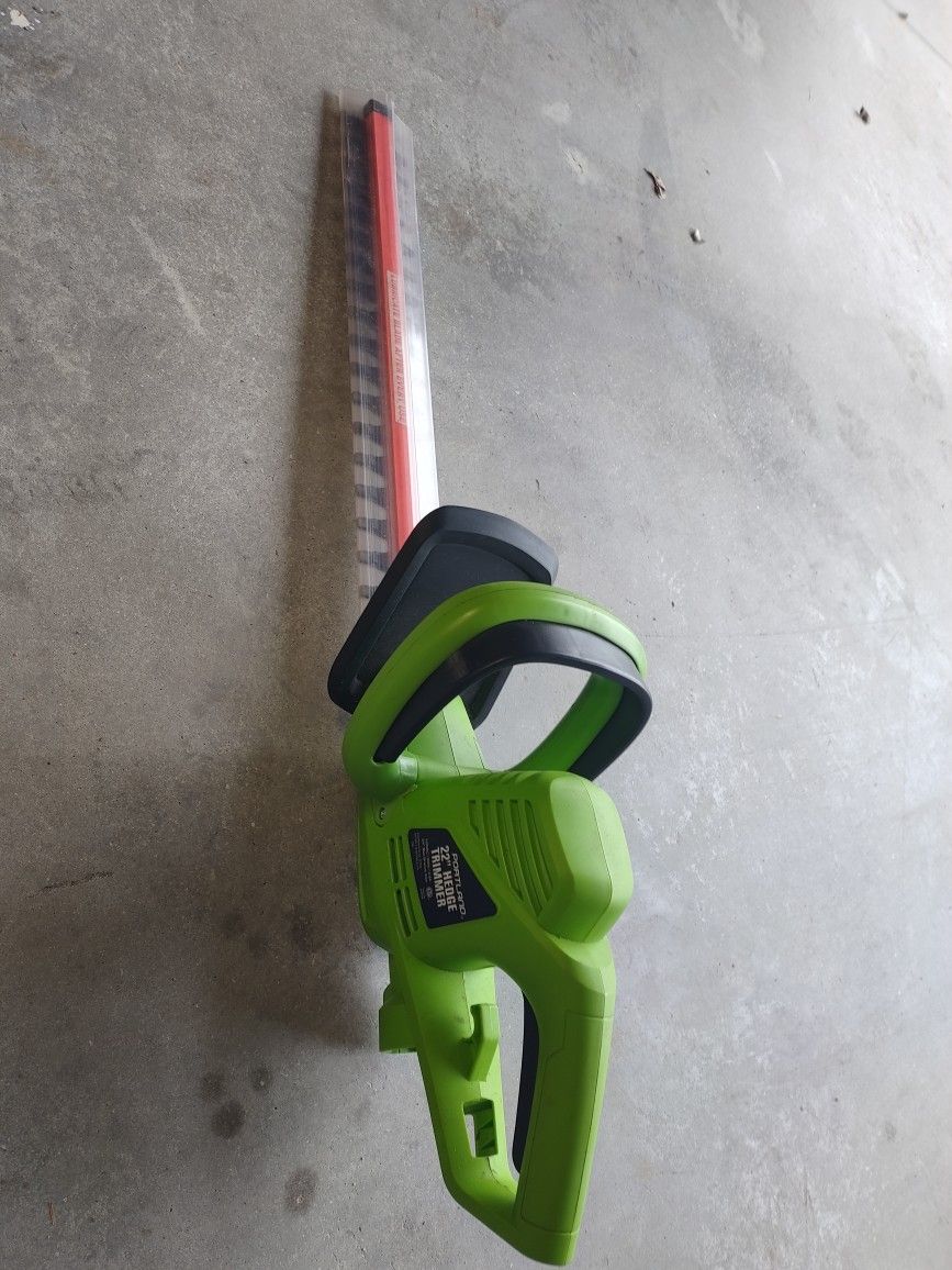 Portland 22" Hedge Trimmer