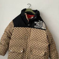 GUCCI X NORTHFACE PUFFER 