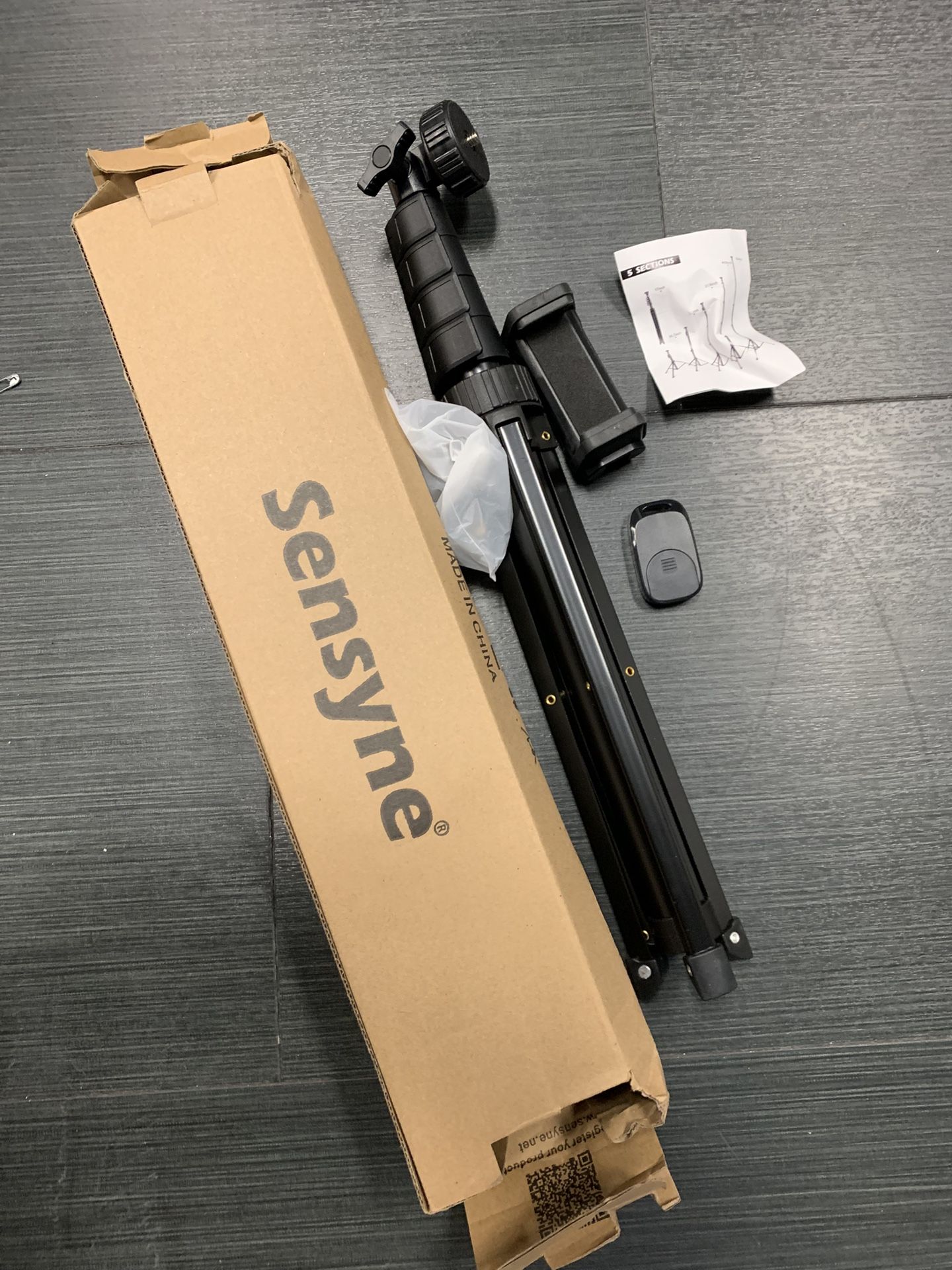 Small Tripod for smartphone