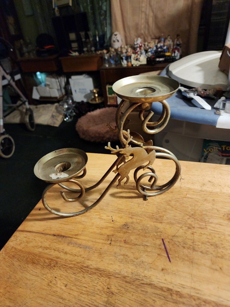 Vintage large Brass Dear Reindeer Candle holder Hold 2 large candles. Excellent condition pick up only.