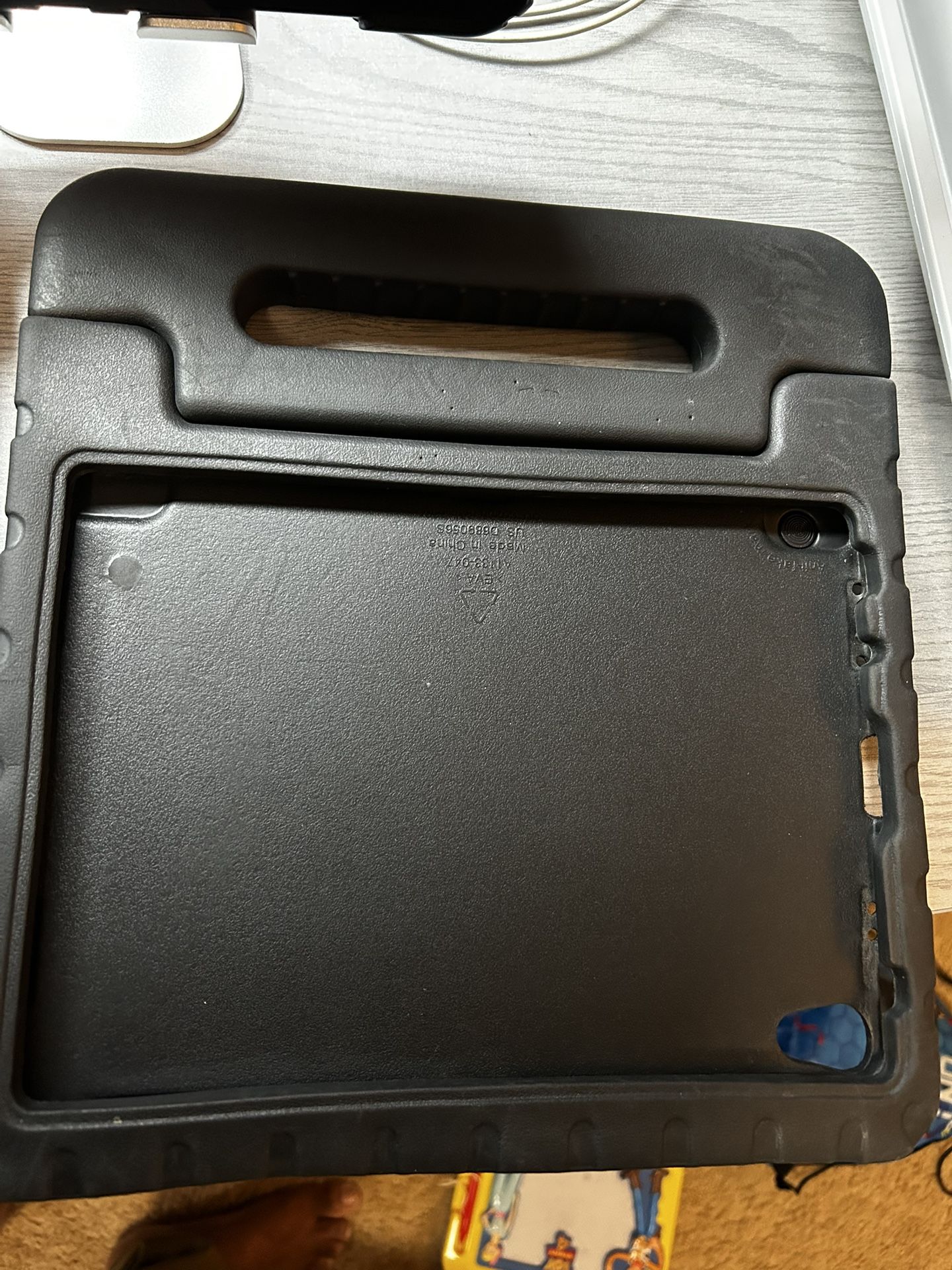 Free iPad Cover 