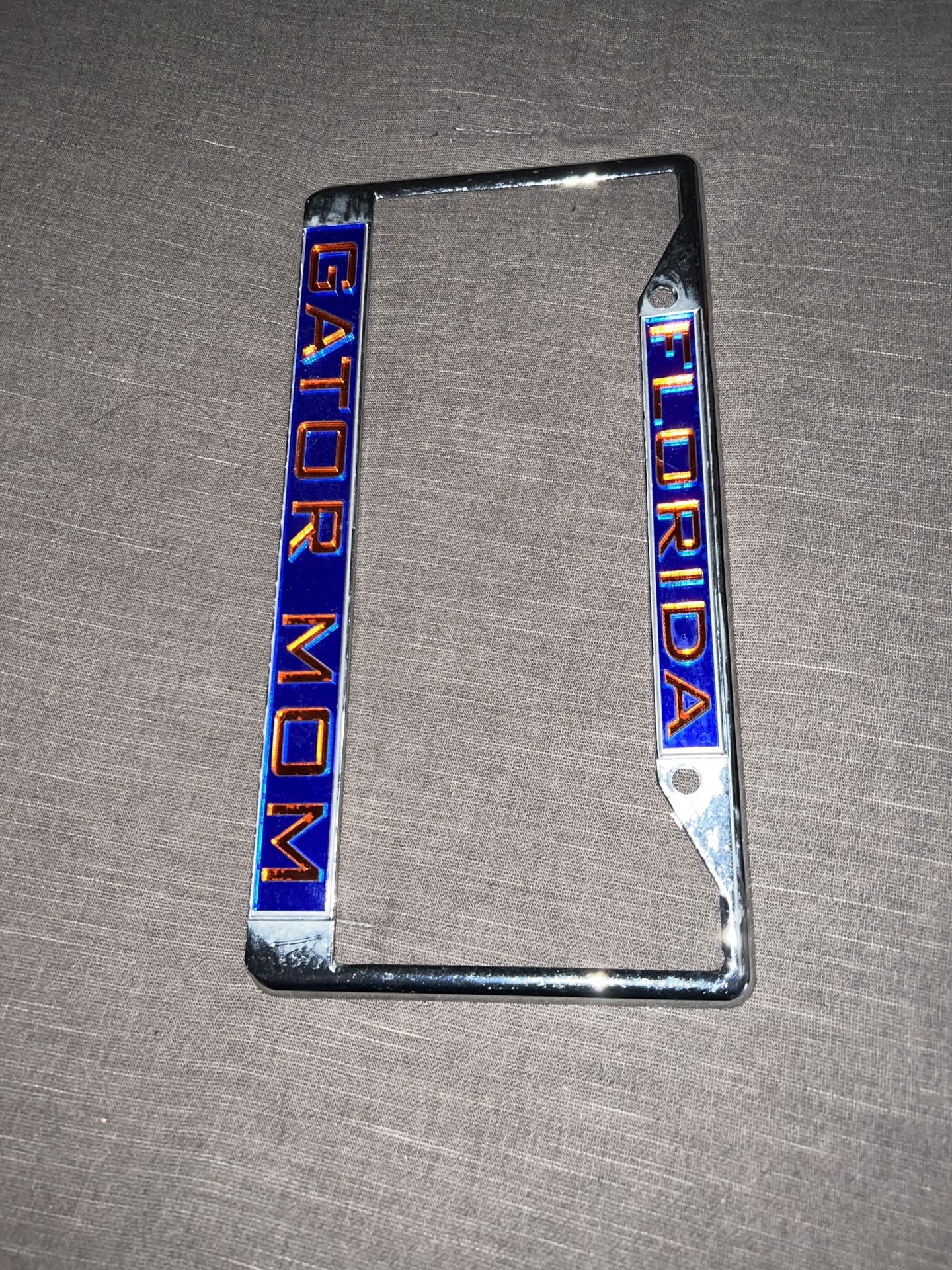 University of Florida GATOR MOM License Plate Frame