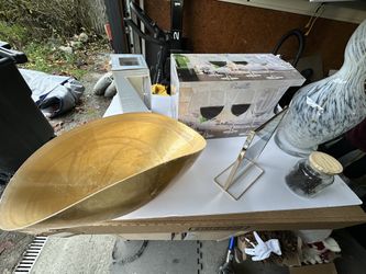House Staging Items