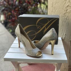 Gold/silver Enzo Heels 7.5M