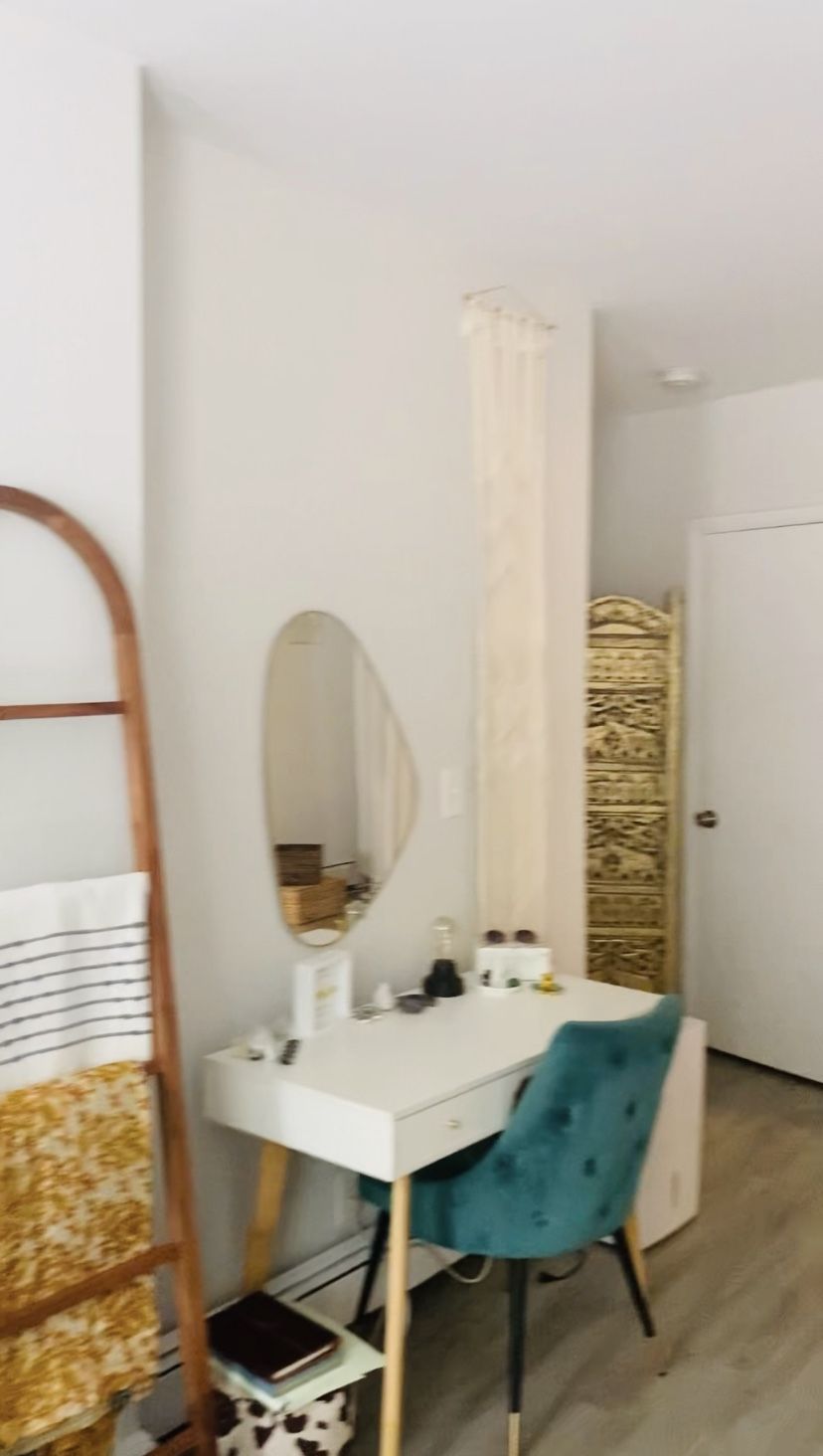 White Desk, 3 Drawers w/ Gold Knobs, Wooden Legs