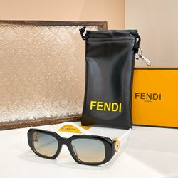 Fendi Sunglasses 