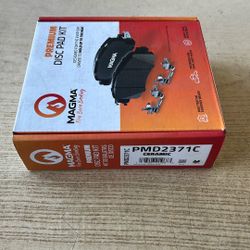 Chevy Traverse 20-23 Front Premium Ceramic Brake Pads