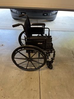 Drive medical wheelchair light weight
