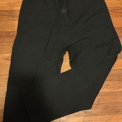 Essentials Fear Of God Sweats