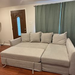 IKEA Couch / Sleeper Sectional Holmsund