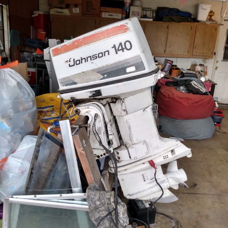 140hp Parts Motor Needs Stater Trim Works Has Control Box And Cables