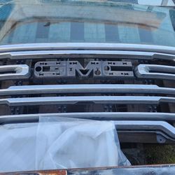 2019-2021 GMC Sierra Grill