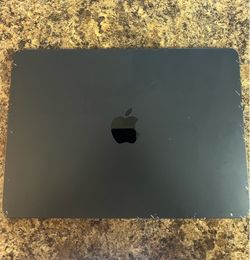 Apple MacBook Air 13” (2024) – For Sale