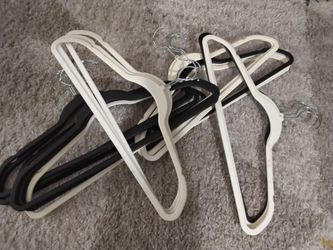 Thin plastic Hangers- 20
