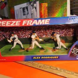 1998 STARTING LINEUP FREEZE FRAME ALEX RODRIGUEZ 3 poseable figures