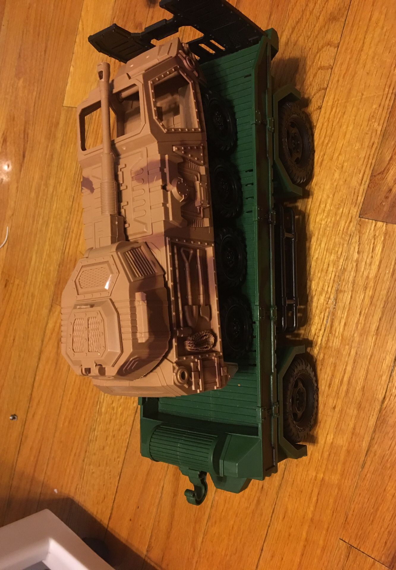 Army cars/trailer