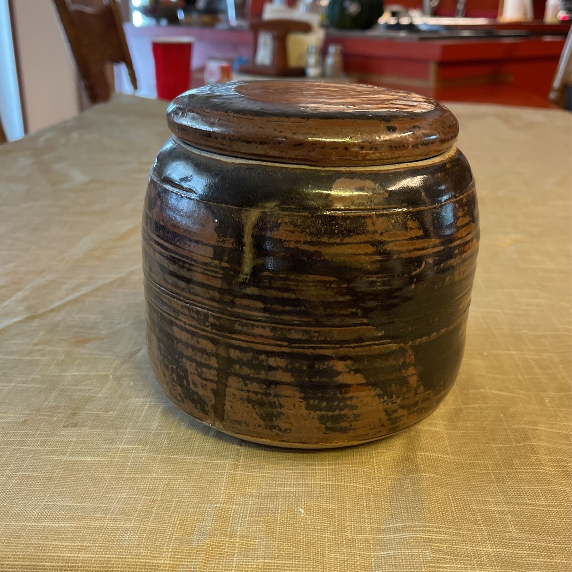 Ceramic Pot with lid