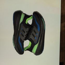 Like New Men's Adidas Ultraboost 