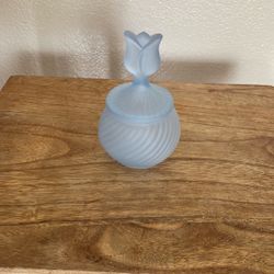 Partylite Frosted Blue Tulip Covered Tea Candle Holder Trinket Box Shabby Chic