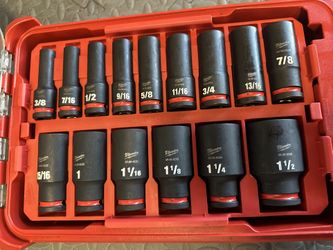 Milwaukee 1/2 Socket Set With Packout Case Like New 