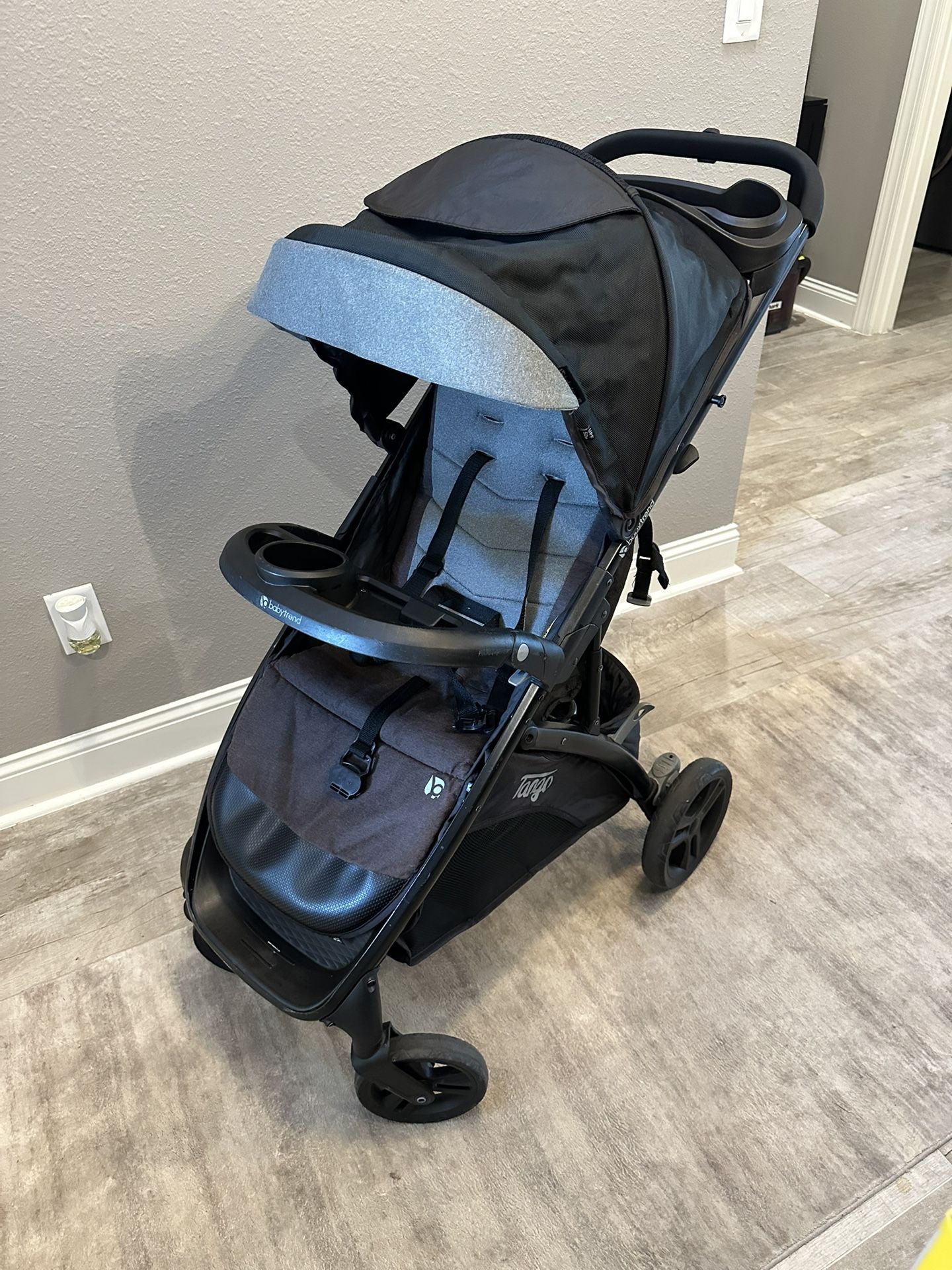 Baby Trend Tango Stroller