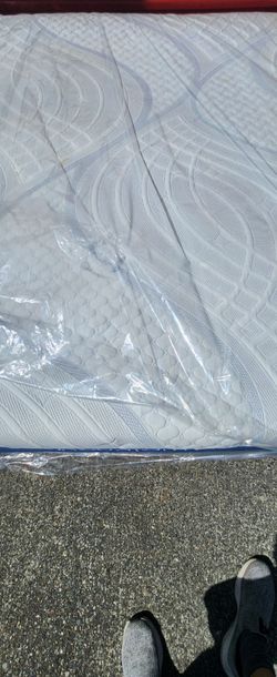Queen Size Novaform Mattress