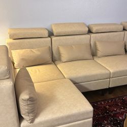 Levine room Letter 6 Piece Brind New Sectional