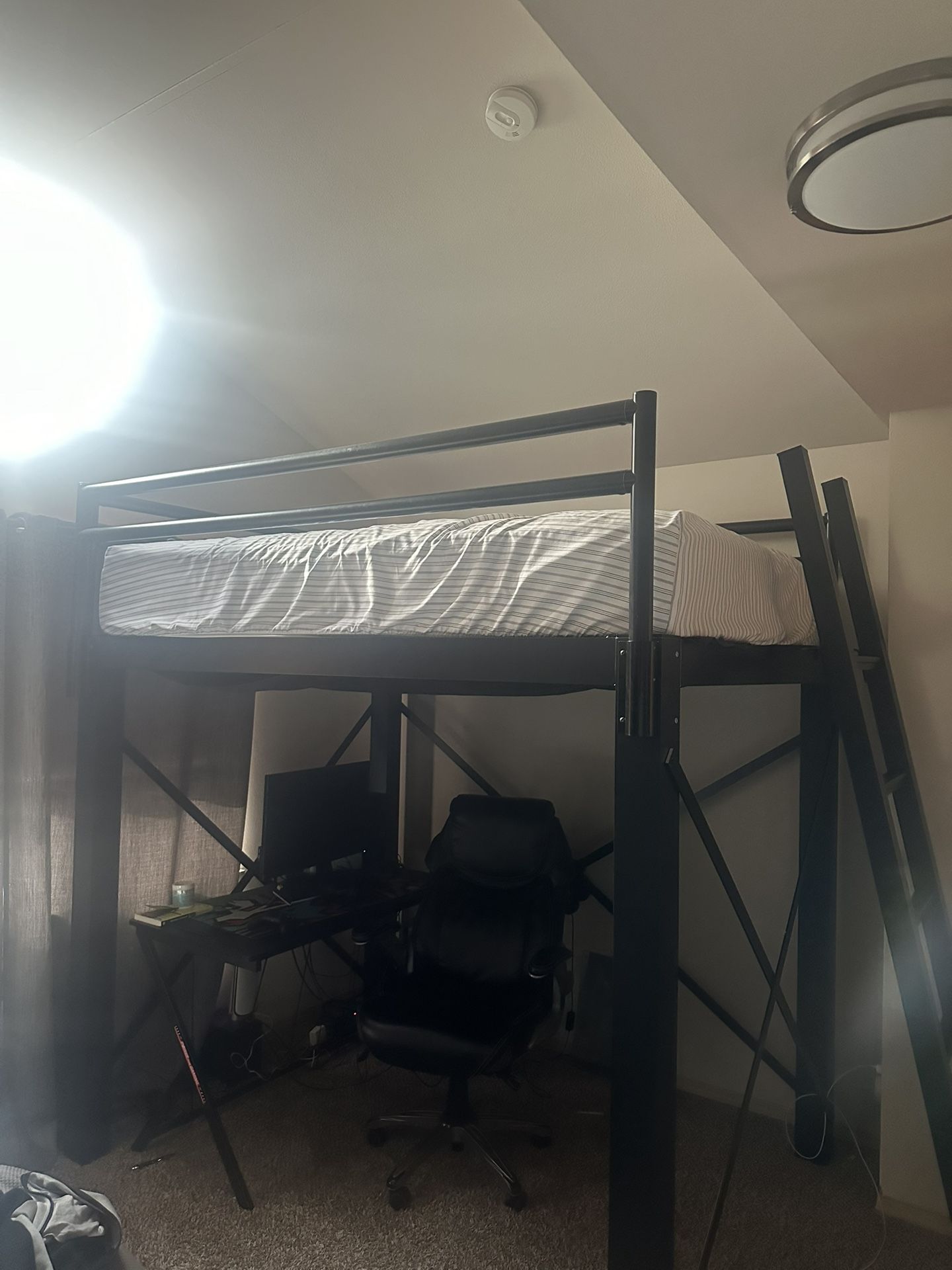 Queen Size Loft Bed