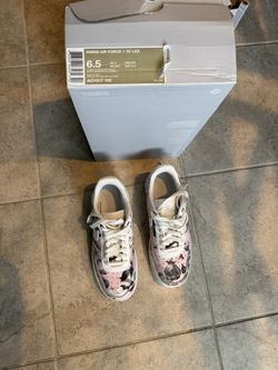 Nike Air Force 1