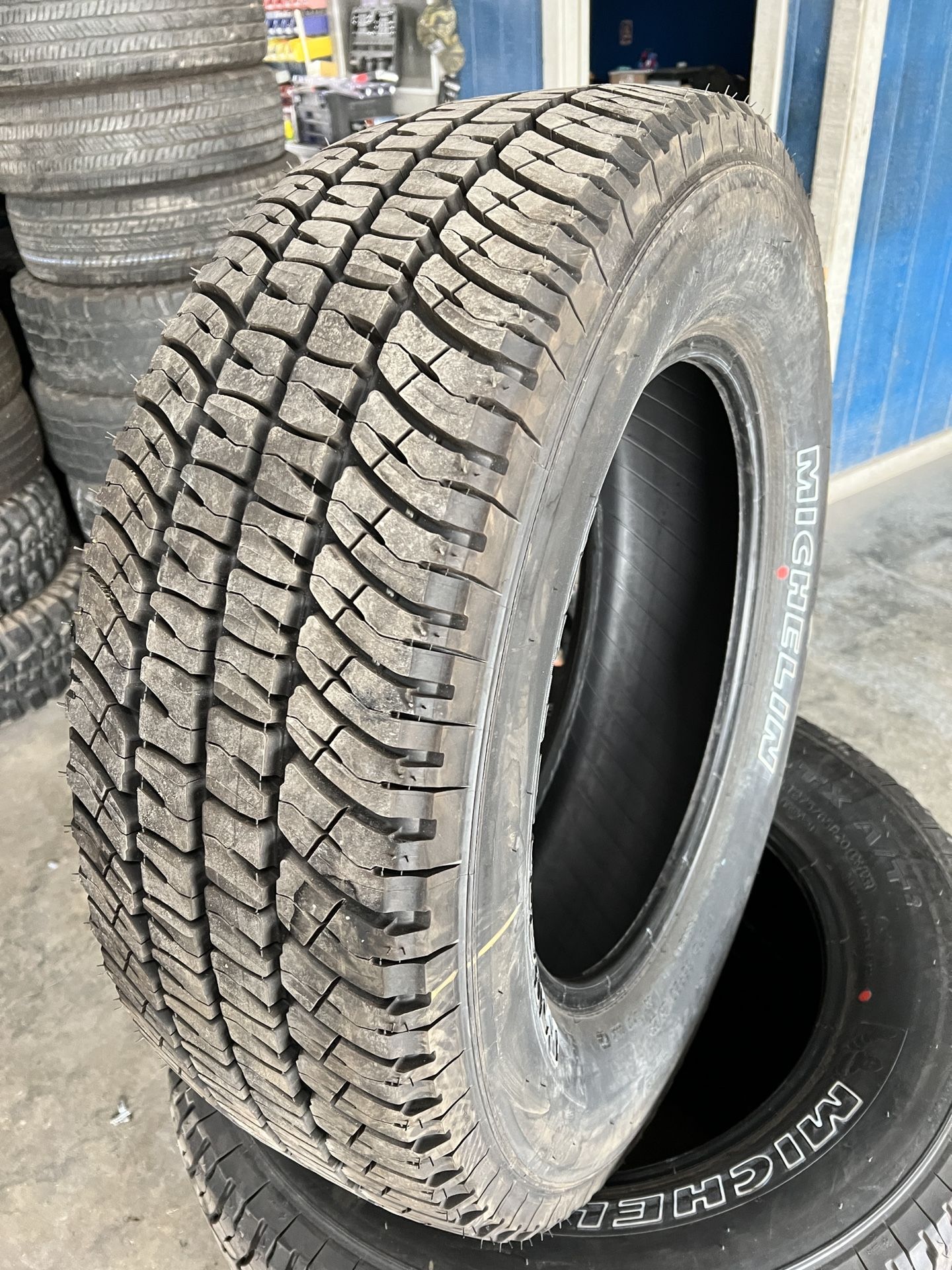 20” 2756520 Michelin Ltx At2 10 Ply for Sale in Edinburg, TX OfferUp