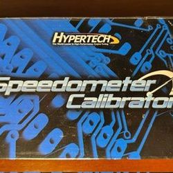 HYPERTECH 752501 Speedometer Calibrator Module for Chrysler Dodge Gas & 07-18 Jeep JK vehicles