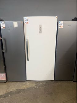 Frigidaire - 20 Cu Ft Upright Refrigerator Only 🥶