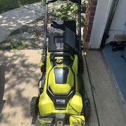 ryobi lawn mower with batterys 