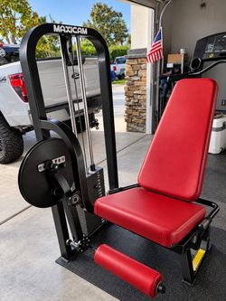 🔥 FOR SALE — MAXICAM LEG EXTENSION 🔥
