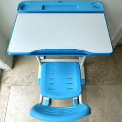 Kids Adjustable Desk & Chair
