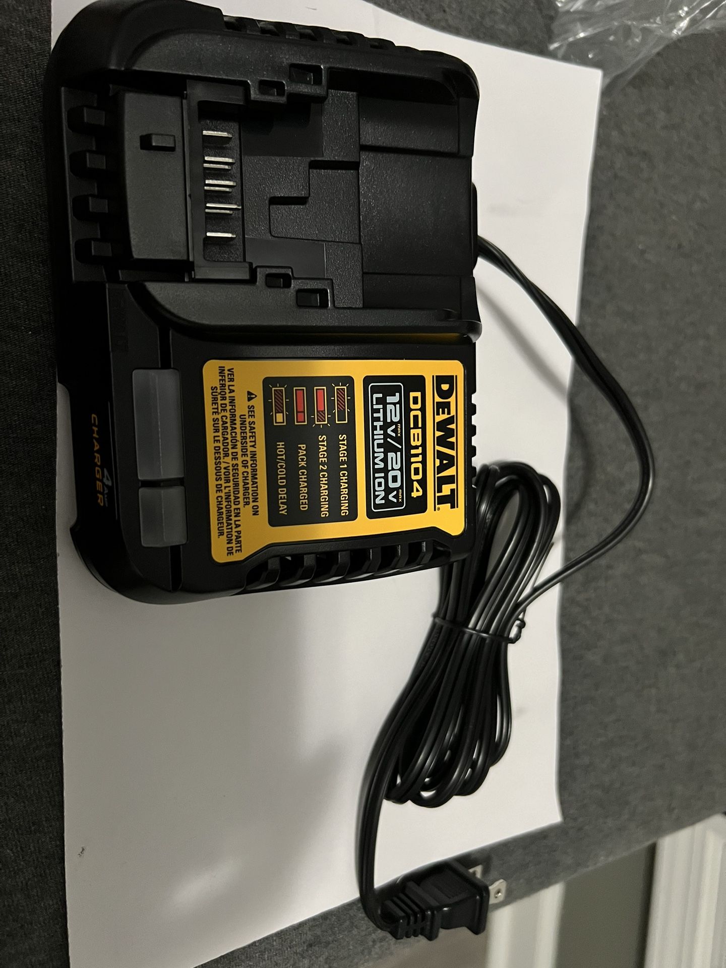 Brand New DEWALT DCB1104 4 Amp Charger