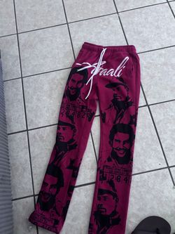 Red asaali sweats
