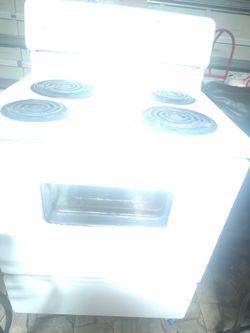 Entry table  and hot point stove