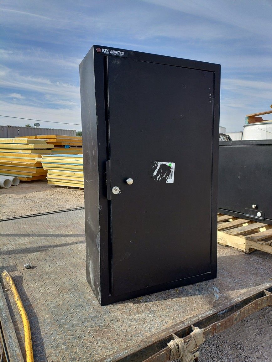 $50 Each Metal Locking Cabinet 46x27x 11deep