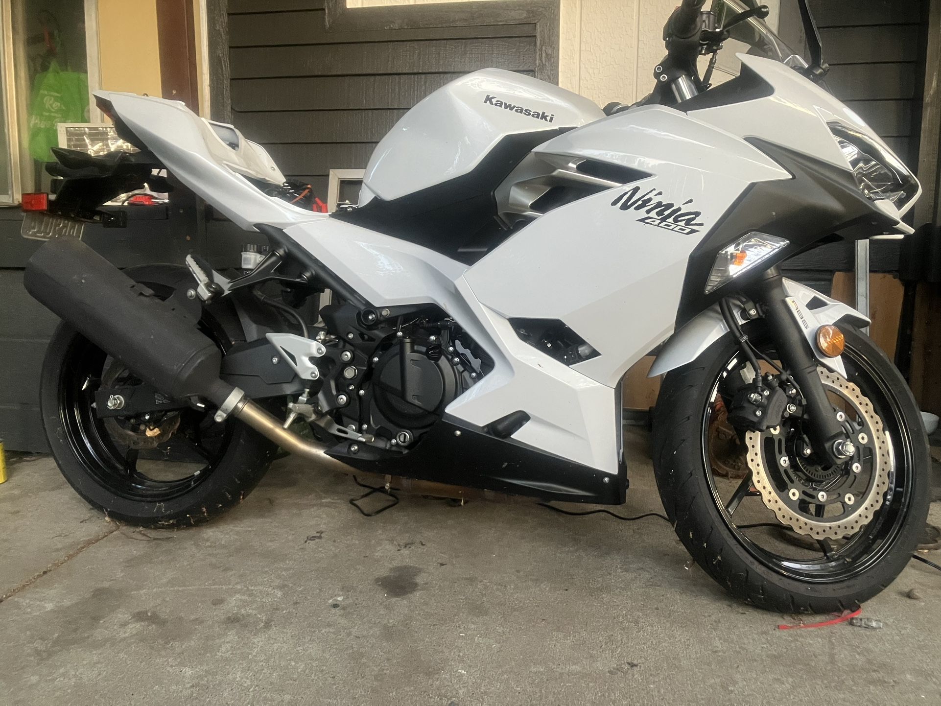Kawasaki Ninja 400
